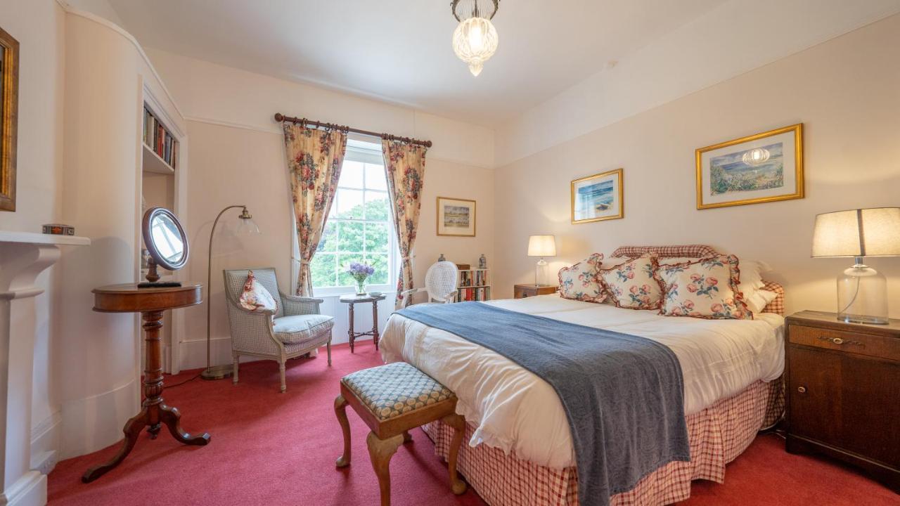 Pantybeiliau House Bed & Breakfast Gilwern 外观 照片