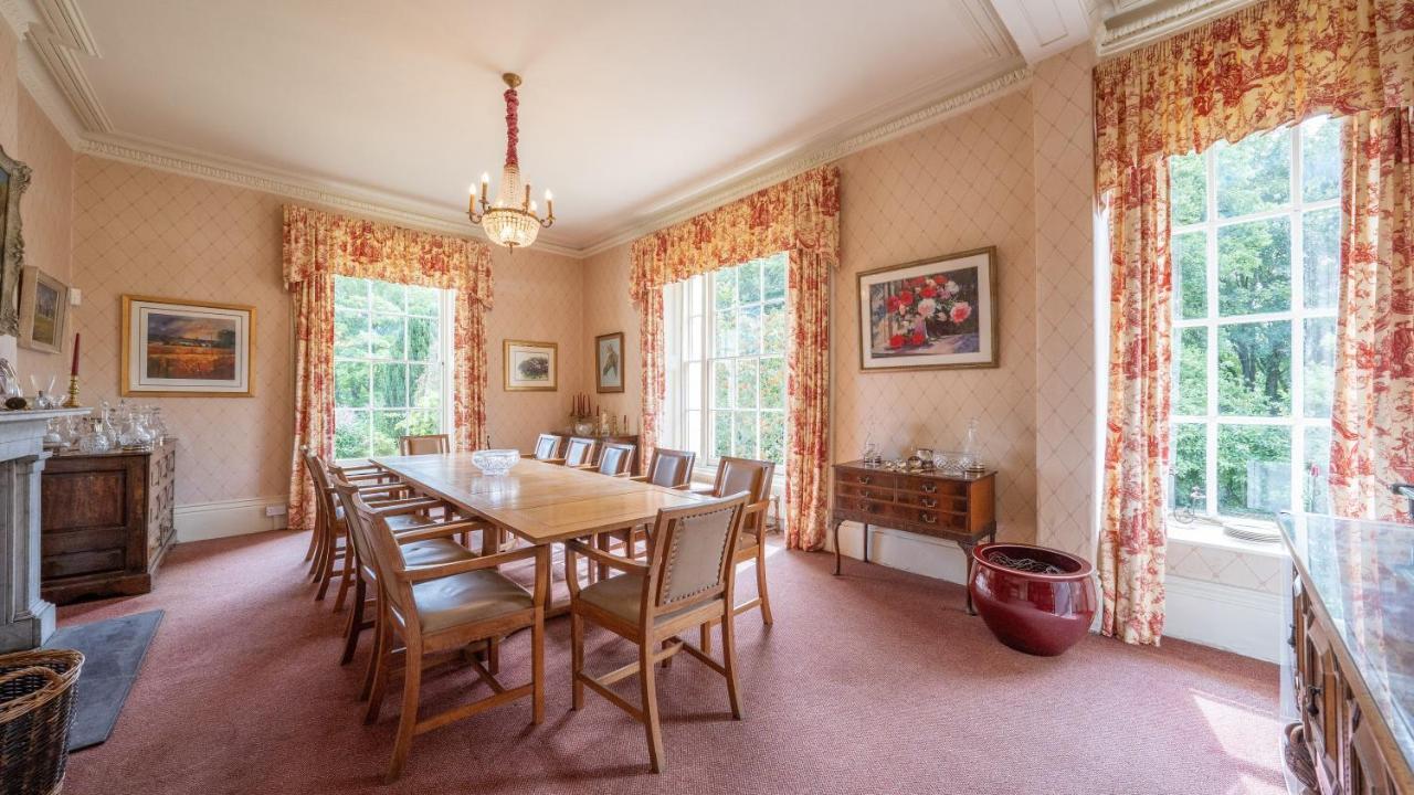 Pantybeiliau House Bed & Breakfast Gilwern 外观 照片